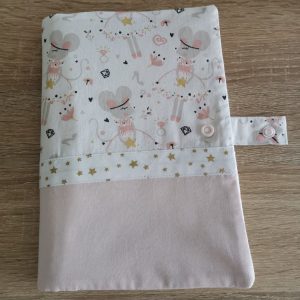 Protège carnet de santé